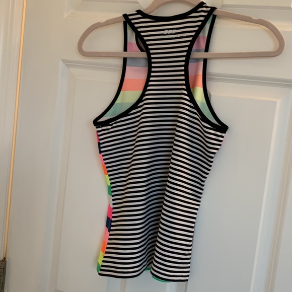 Size S Lorna Jane workout racerback tank top 13 1/2” from underarm to hem - Picture 3 of 3